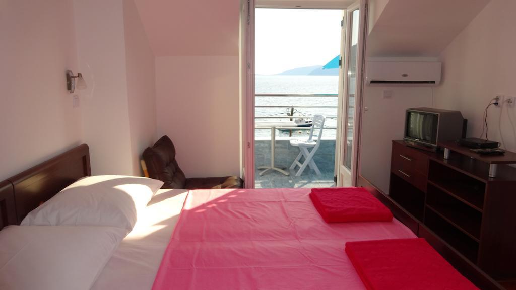 Apartments Odesa Herceg Novi Dış mekan fotoğraf